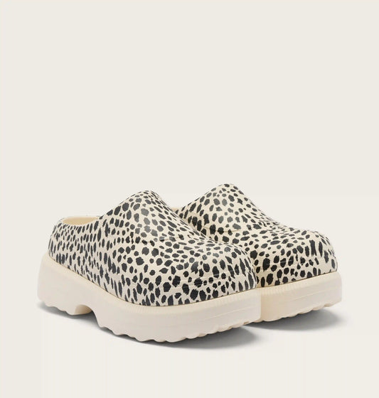 Caribou™ Clog Lux Women's Shoe